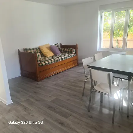 Maison Typique Picarde 別荘